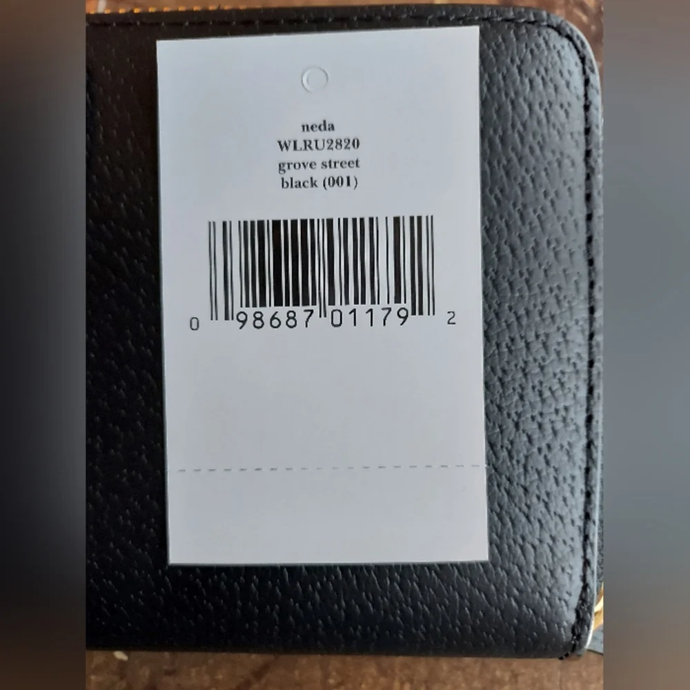 Kate Spade Neda Grove Street Black Zippered Wallet NWT - Picture 3 of 11